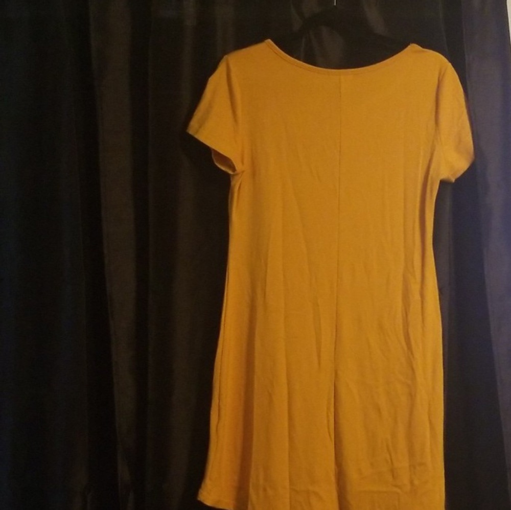 Tunic Top - Picture 2 of 4